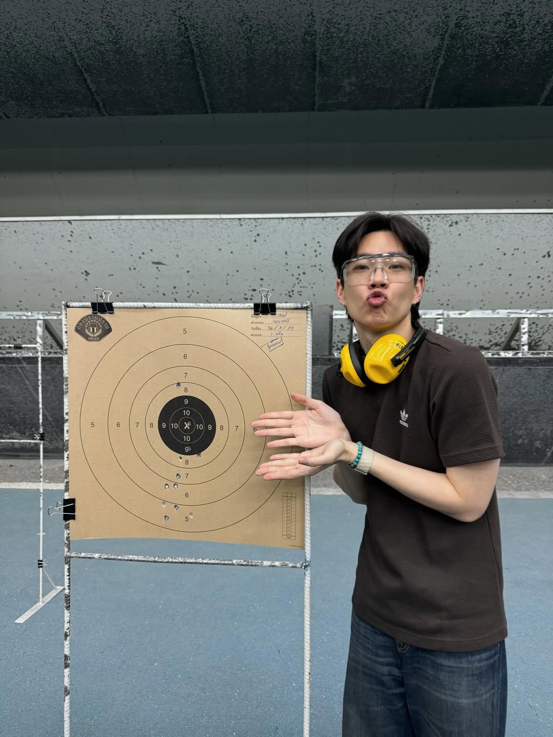 ออฟ - จุมพล อดุลกิตติพร