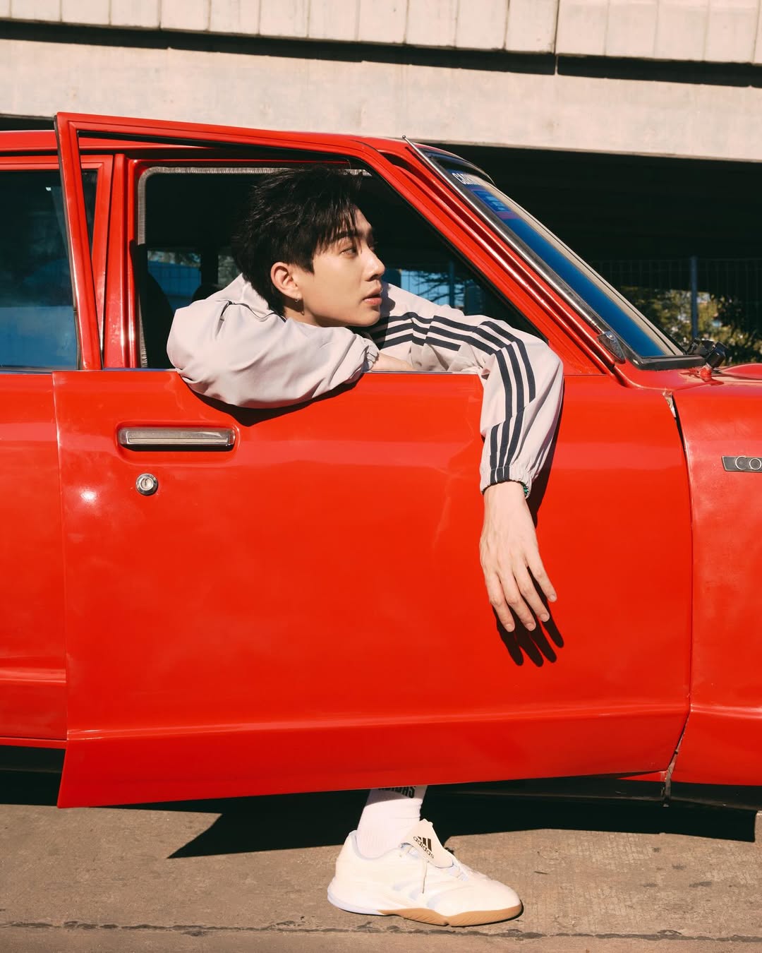 ออฟ - จุมพล อดุลกิตติพร