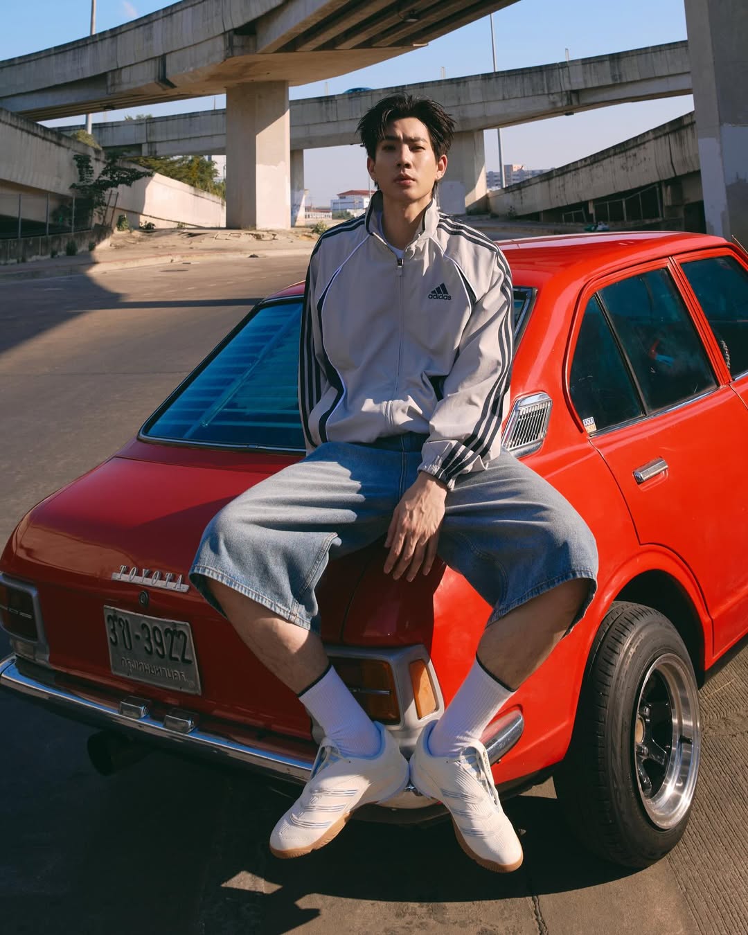 ออฟ - จุมพล อดุลกิตติพร