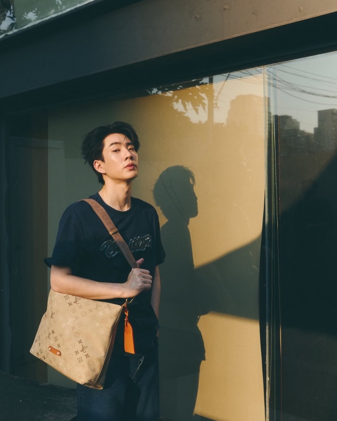 ออฟ - จุมพล อดุลกิตติพร