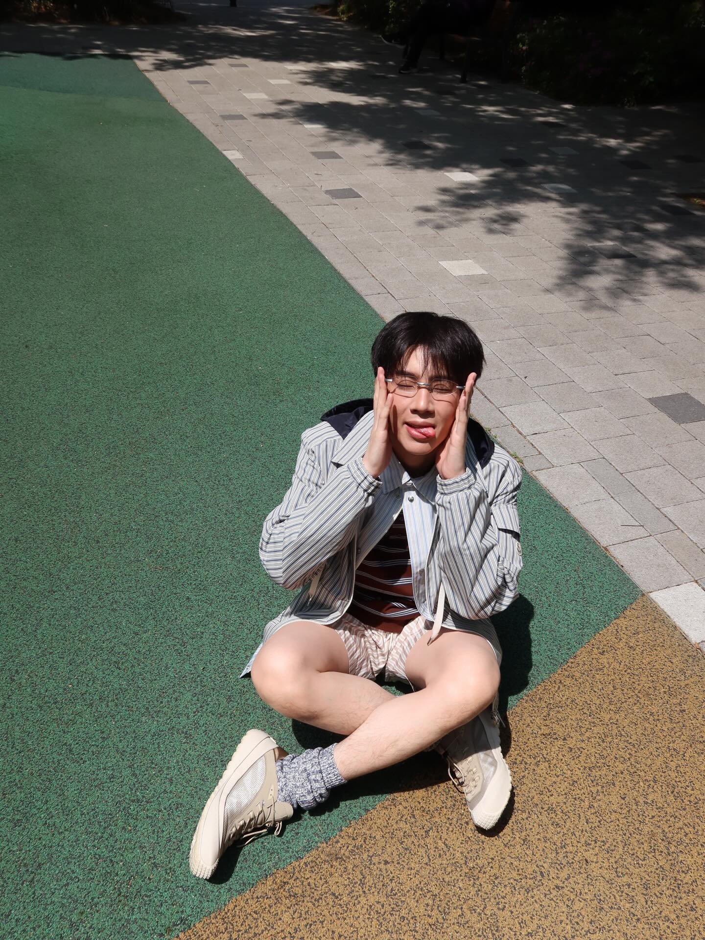 ออฟ - จุมพล อดุลกิตติพร
