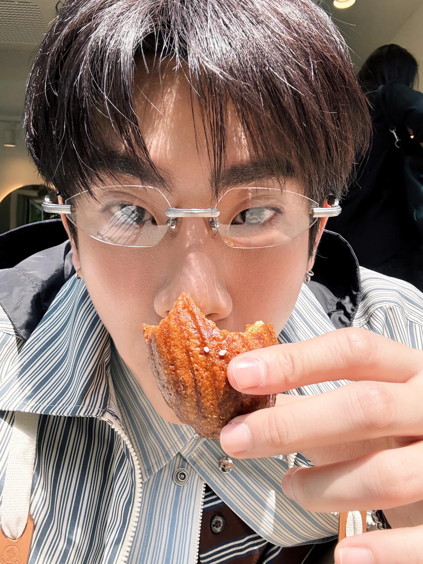ออฟ - จุมพล อดุลกิตติพร