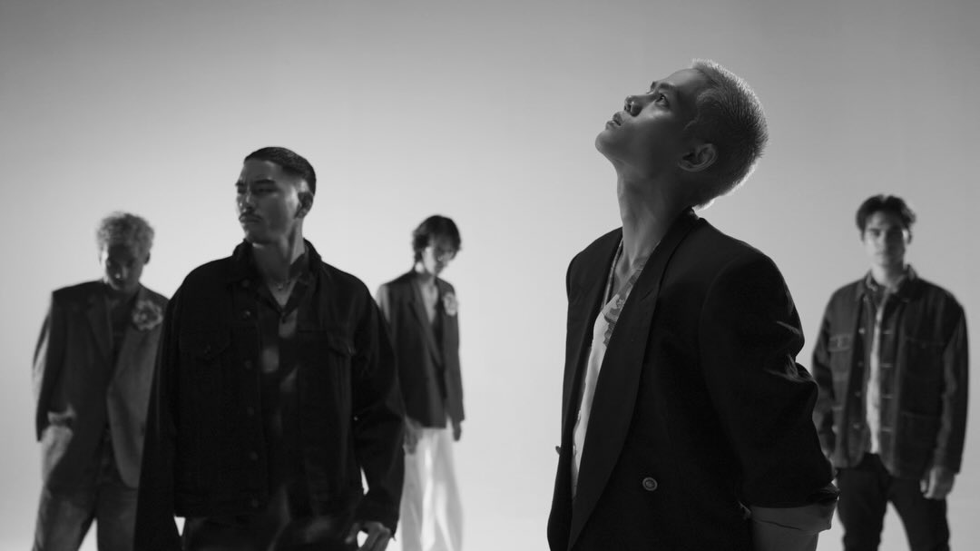 ออฟ - จุมพล อดุลกิตติพร