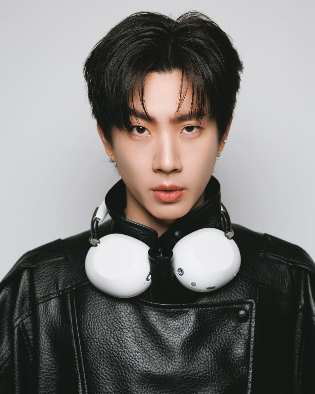 ออฟ - จุมพล อดุลกิตติพร