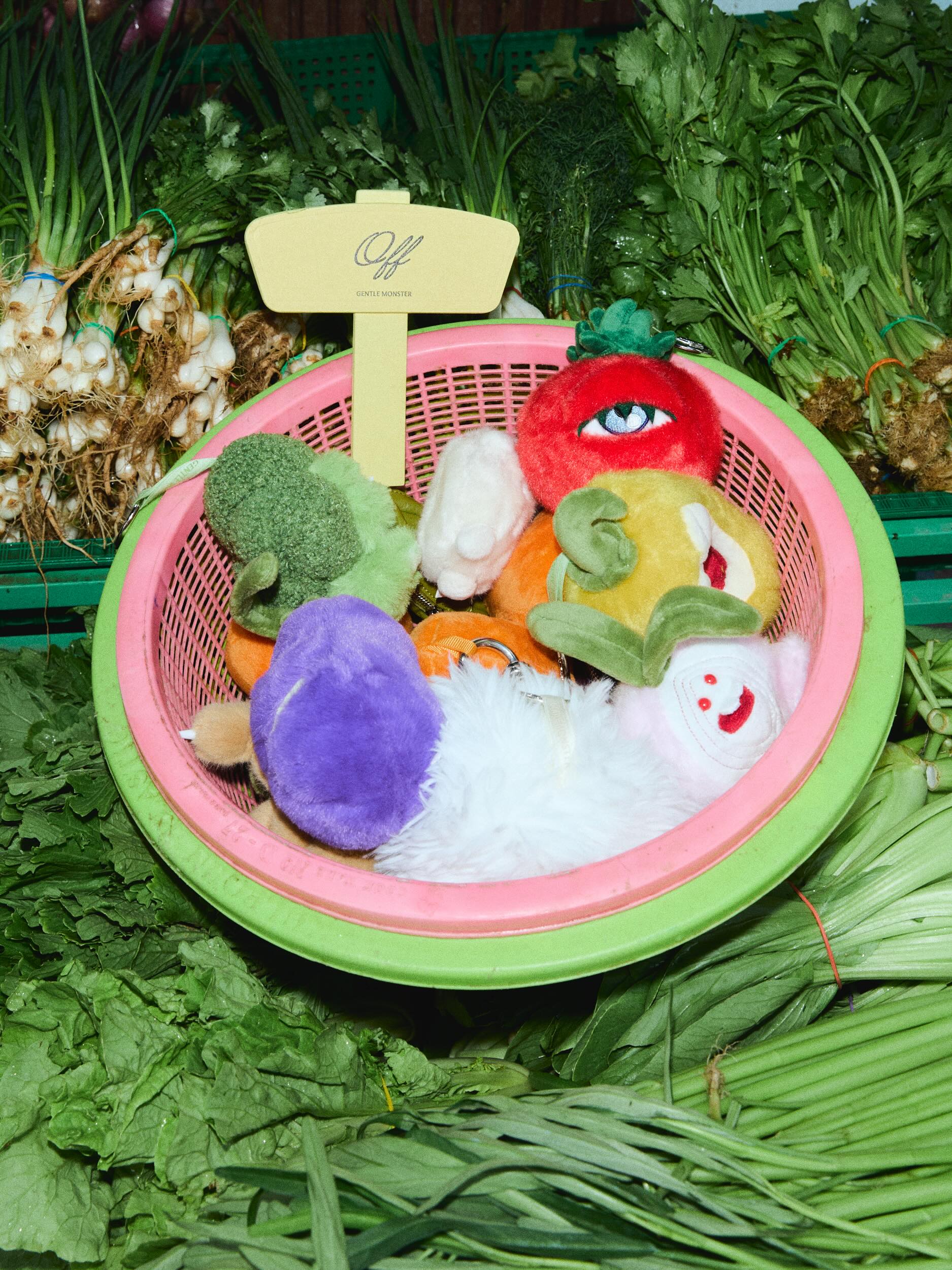 ออฟ - จุมพล อดุลกิตติพร