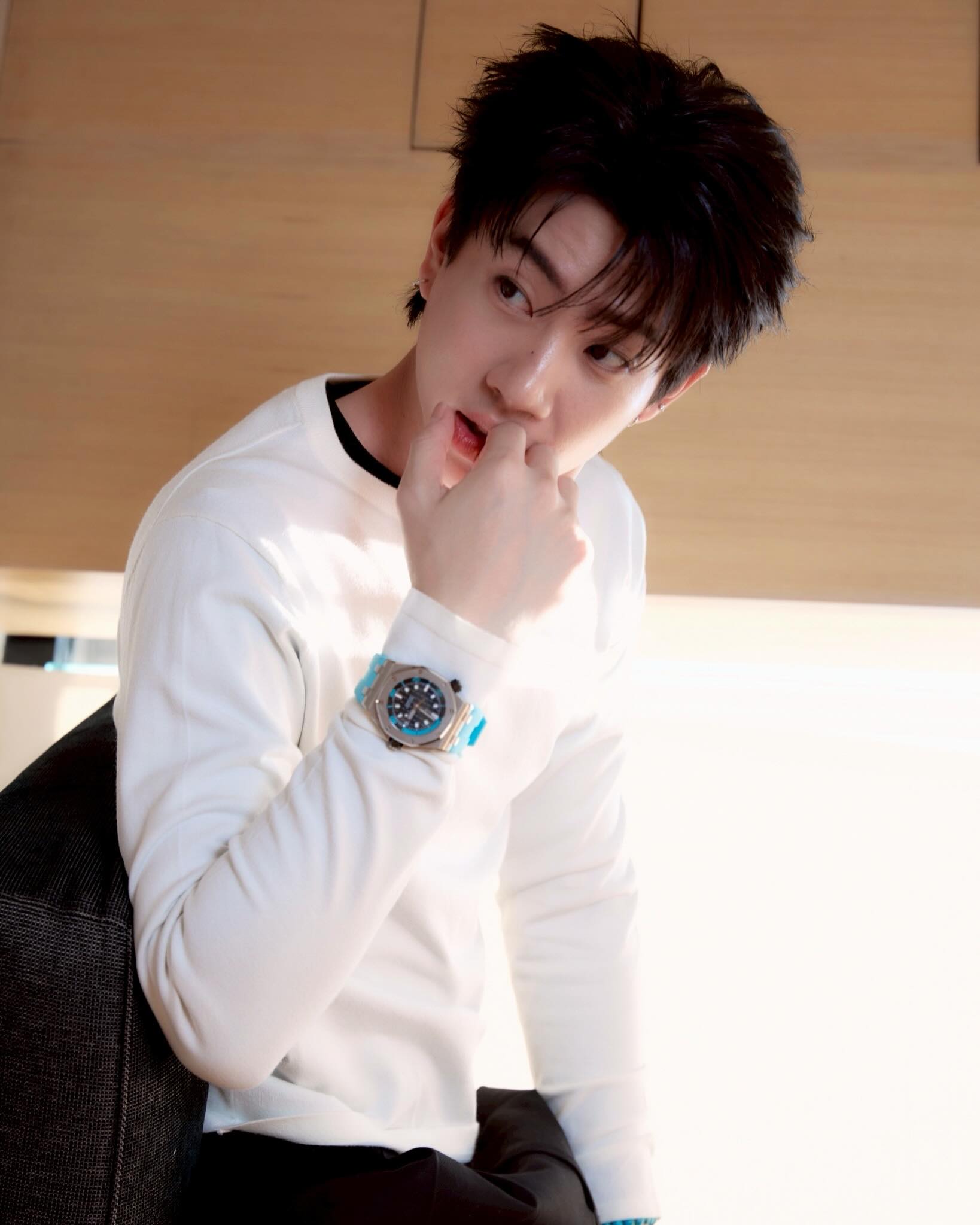 ออฟ - จุมพล อดุลกิตติพร