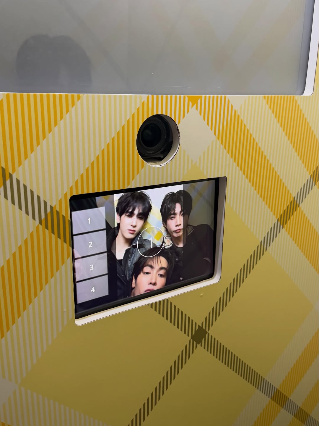 ออฟ - จุมพล อดุลกิตติพร
