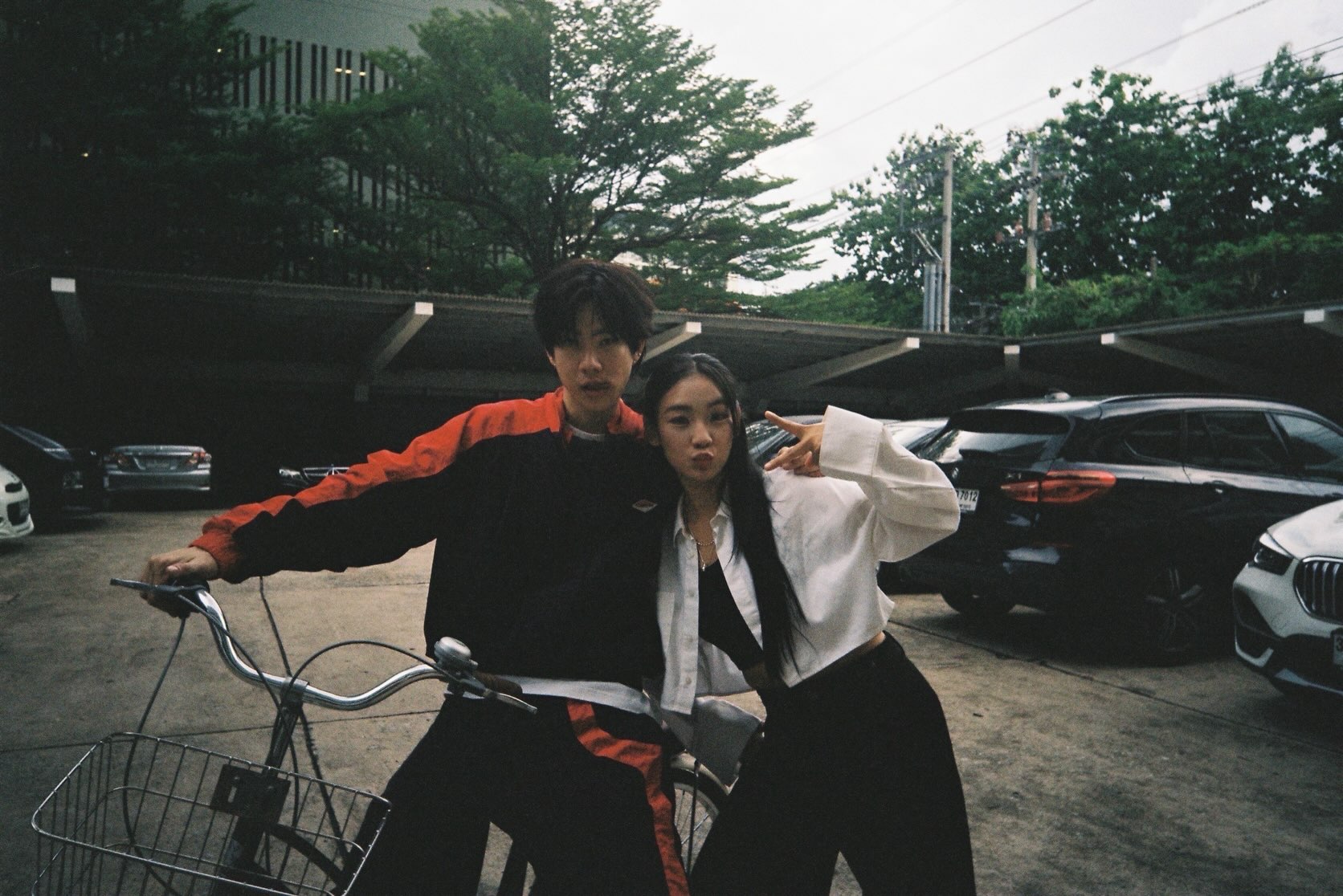 ออฟ - จุมพล อดุลกิตติพร