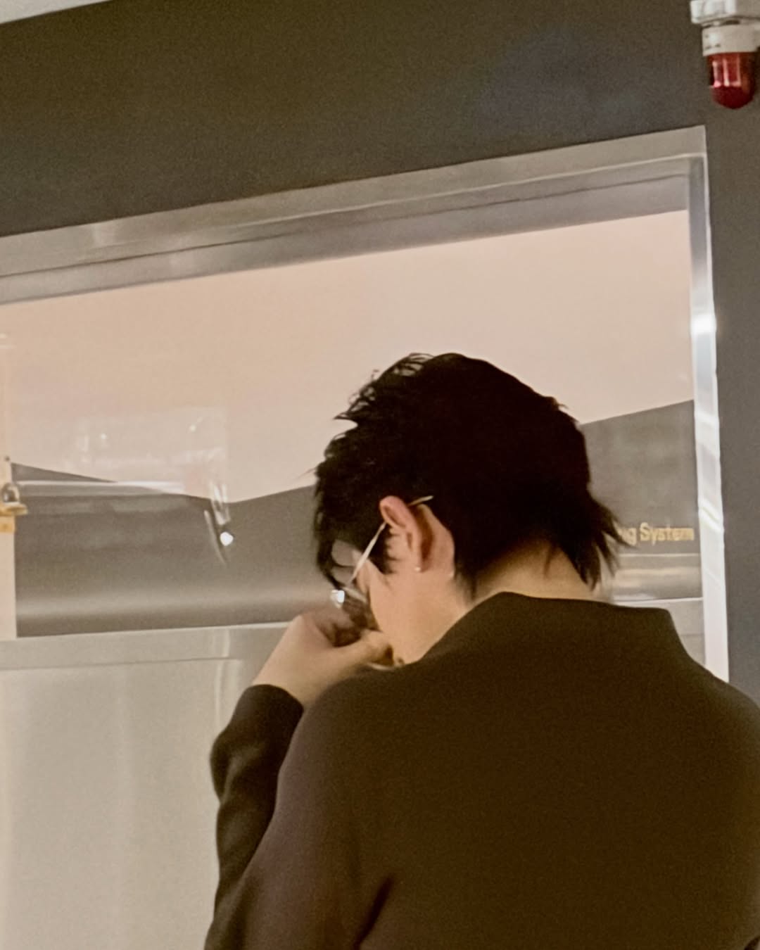ออฟ - จุมพล อดุลกิตติพร