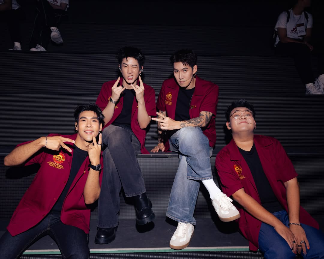 ออฟ - จุมพล อดุลกิตติพร