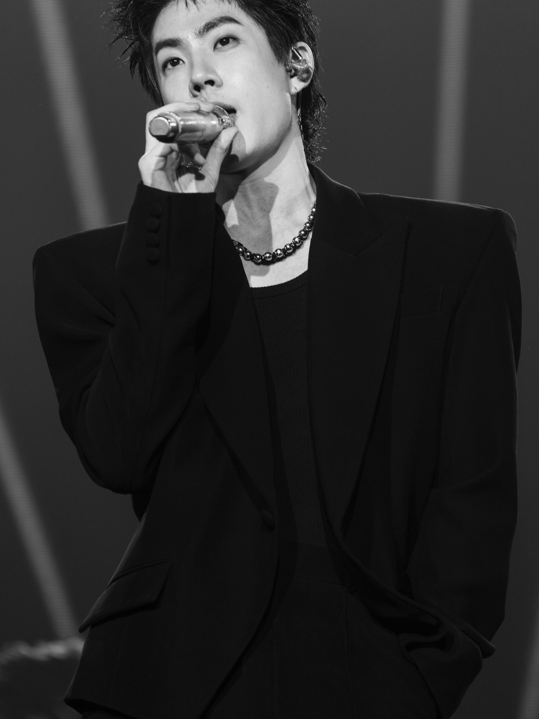 ออฟ - จุมพล อดุลกิตติพร