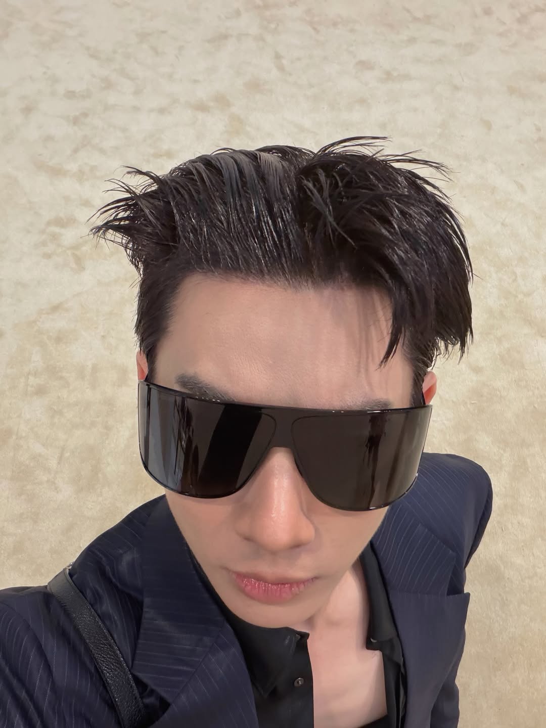 ออฟ - จุมพล อดุลกิตติพร