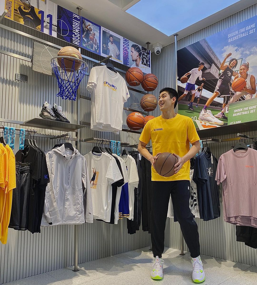 กระทิง - ขุนณรงค์ ประเทศรัตน์
