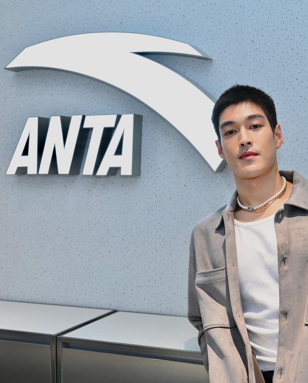 กระทิง - ขุนณรงค์ ประเทศรัตน์