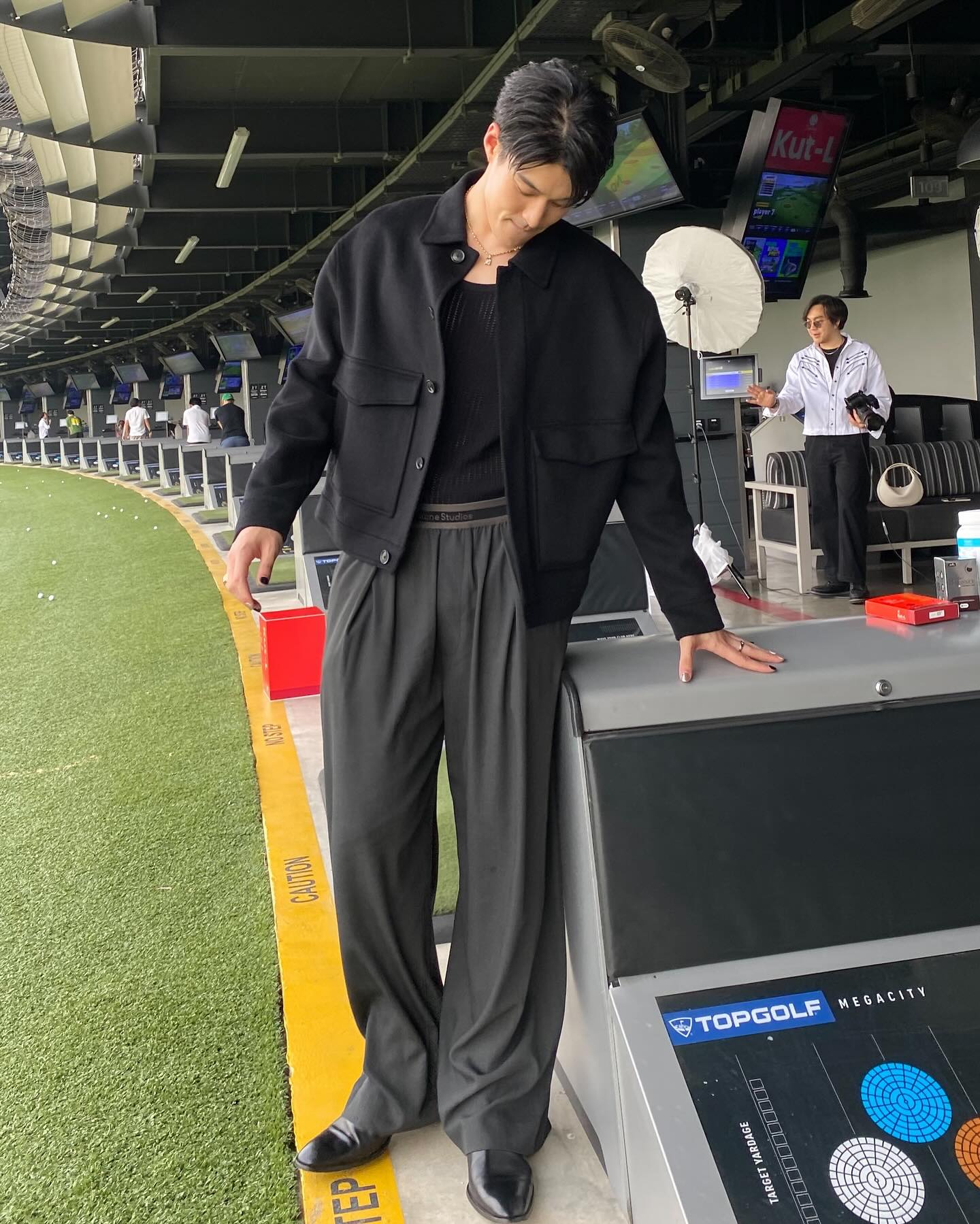 กระทิง - ขุนณรงค์ ประเทศรัตน์