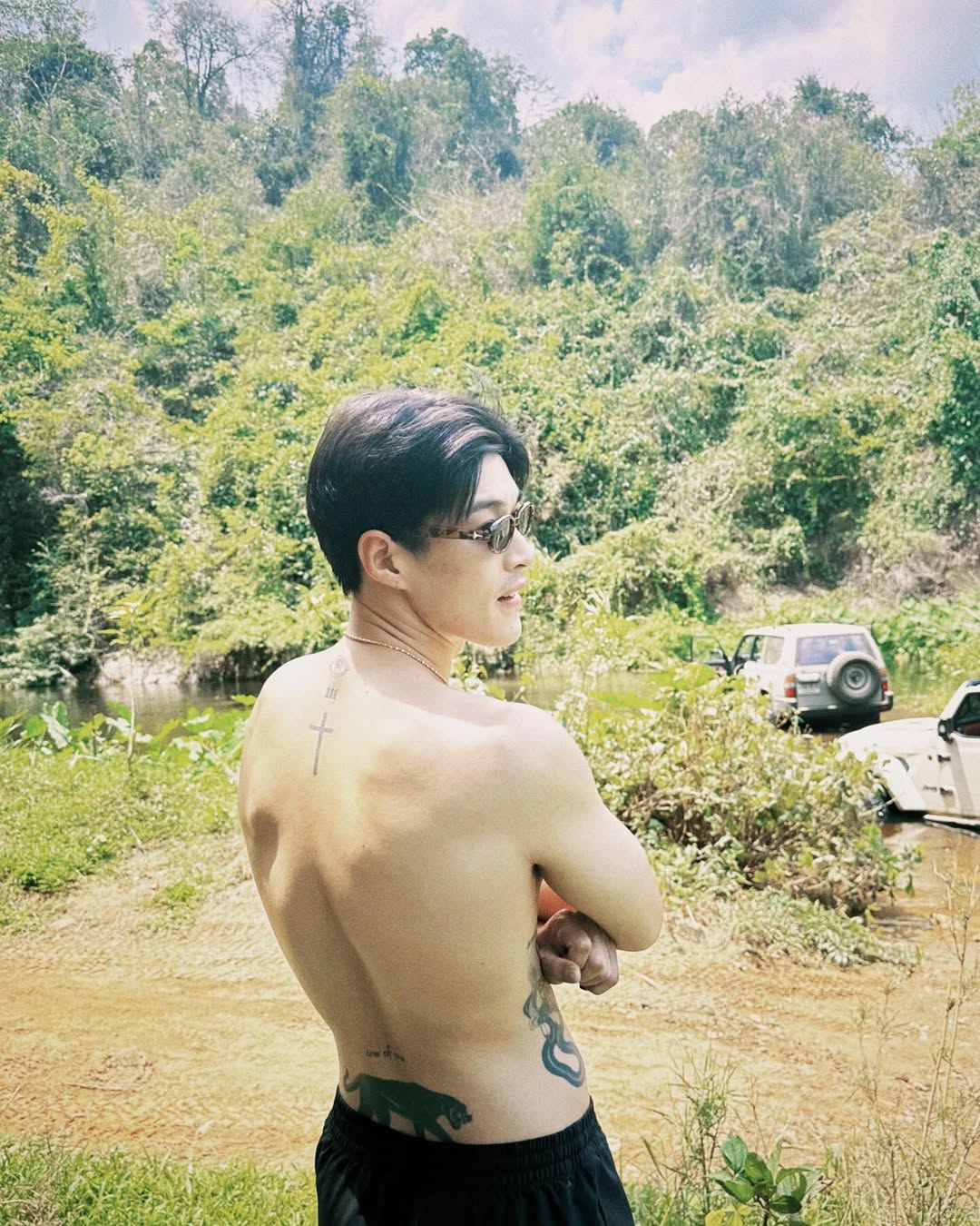 กระทิง - ขุนณรงค์ ประเทศรัตน์