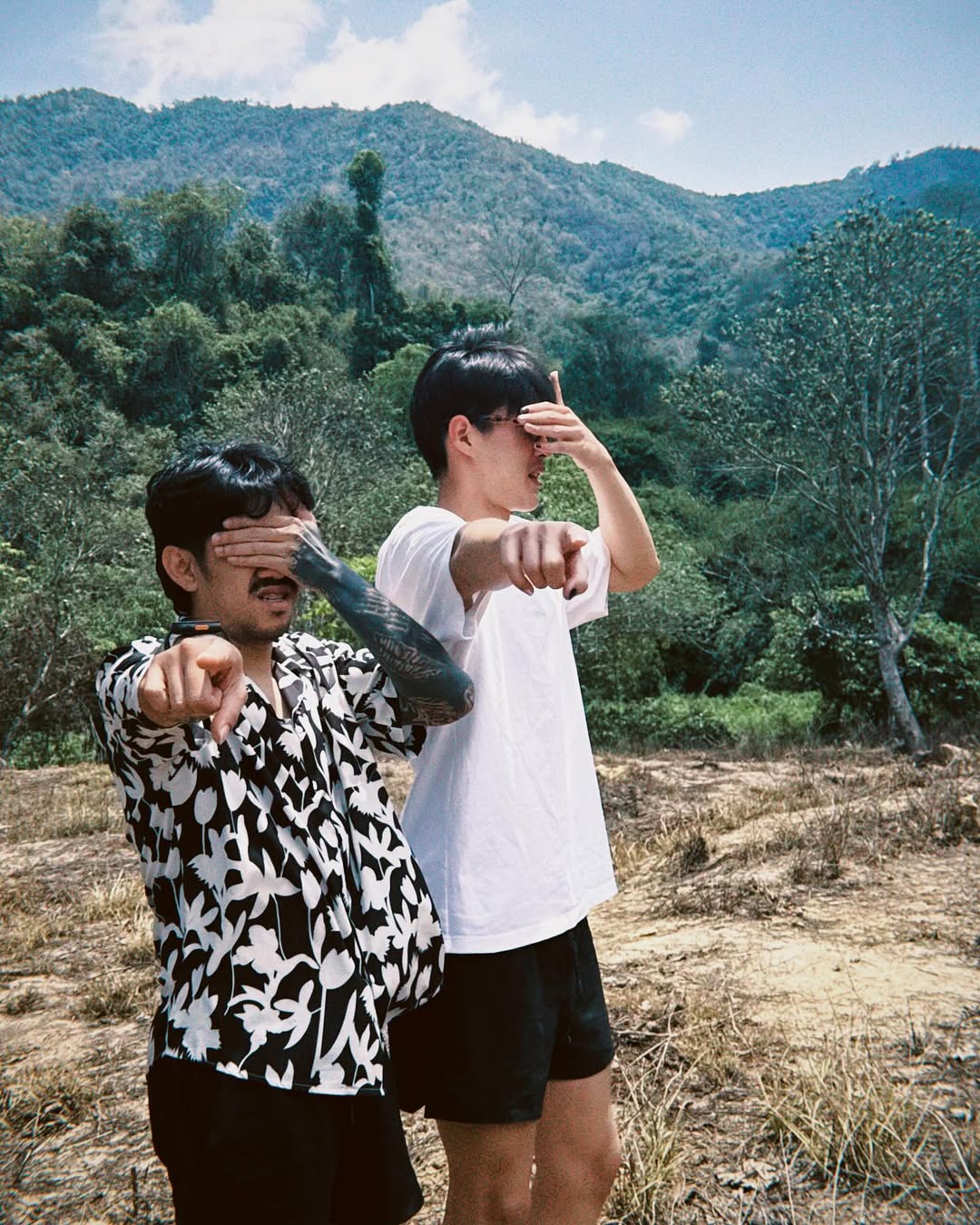 กระทิง - ขุนณรงค์ ประเทศรัตน์