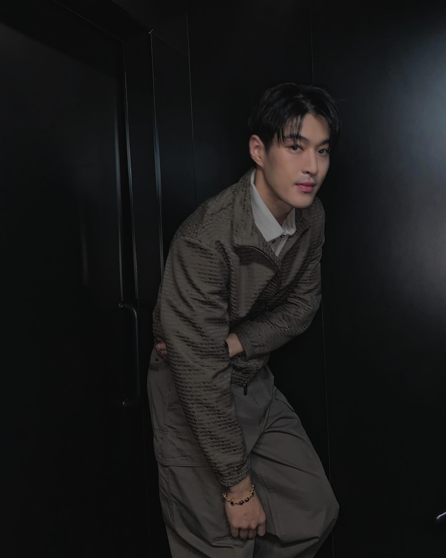 กระทิง - ขุนณรงค์ ประเทศรัตน์