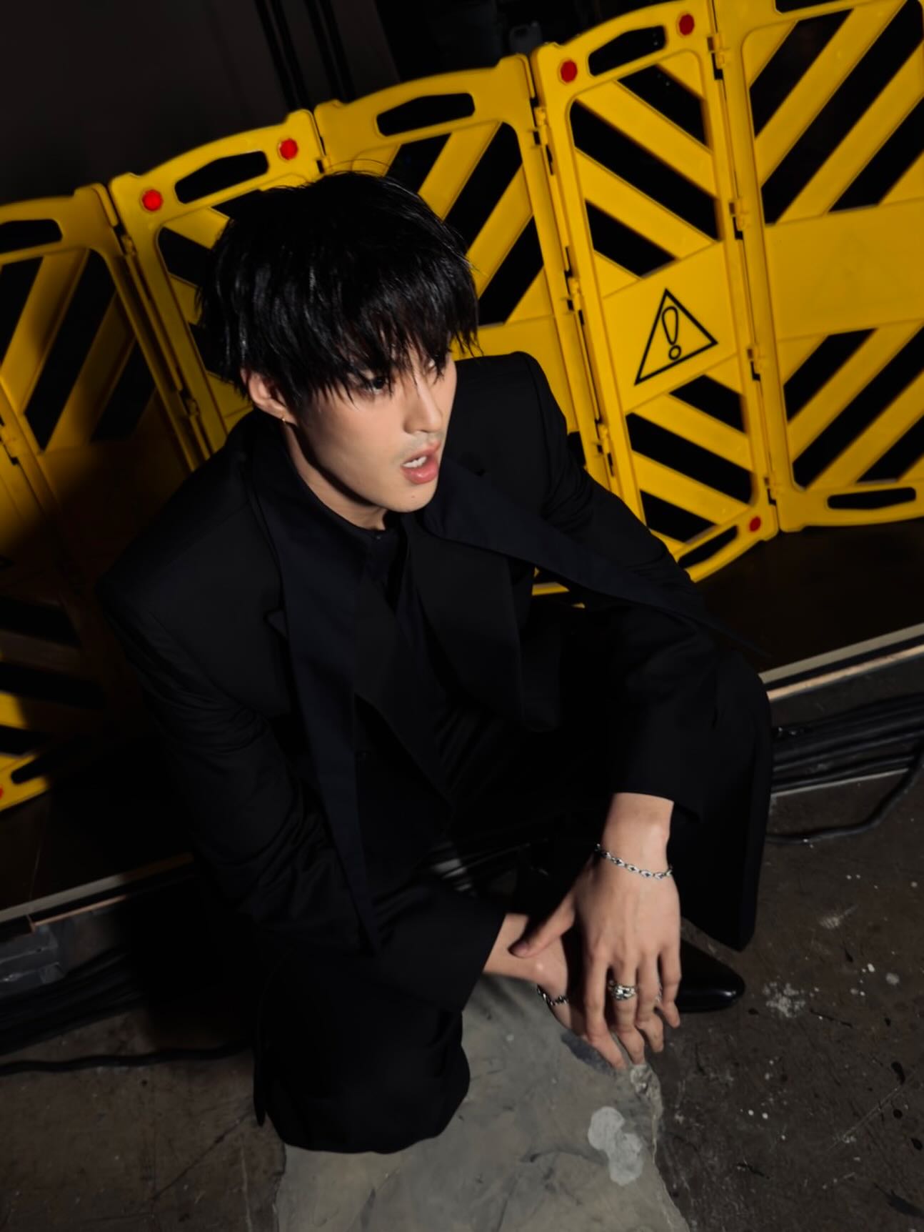 กระทิง - ขุนณรงค์ ประเทศรัตน์