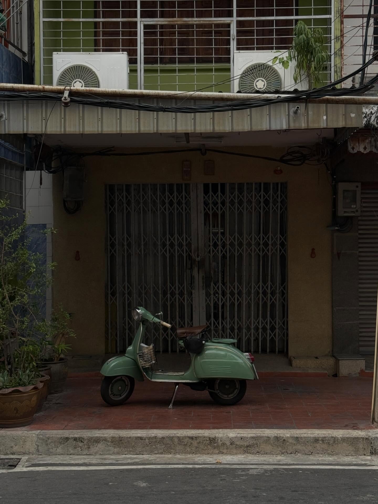 กระทิง - ขุนณรงค์ ประเทศรัตน์