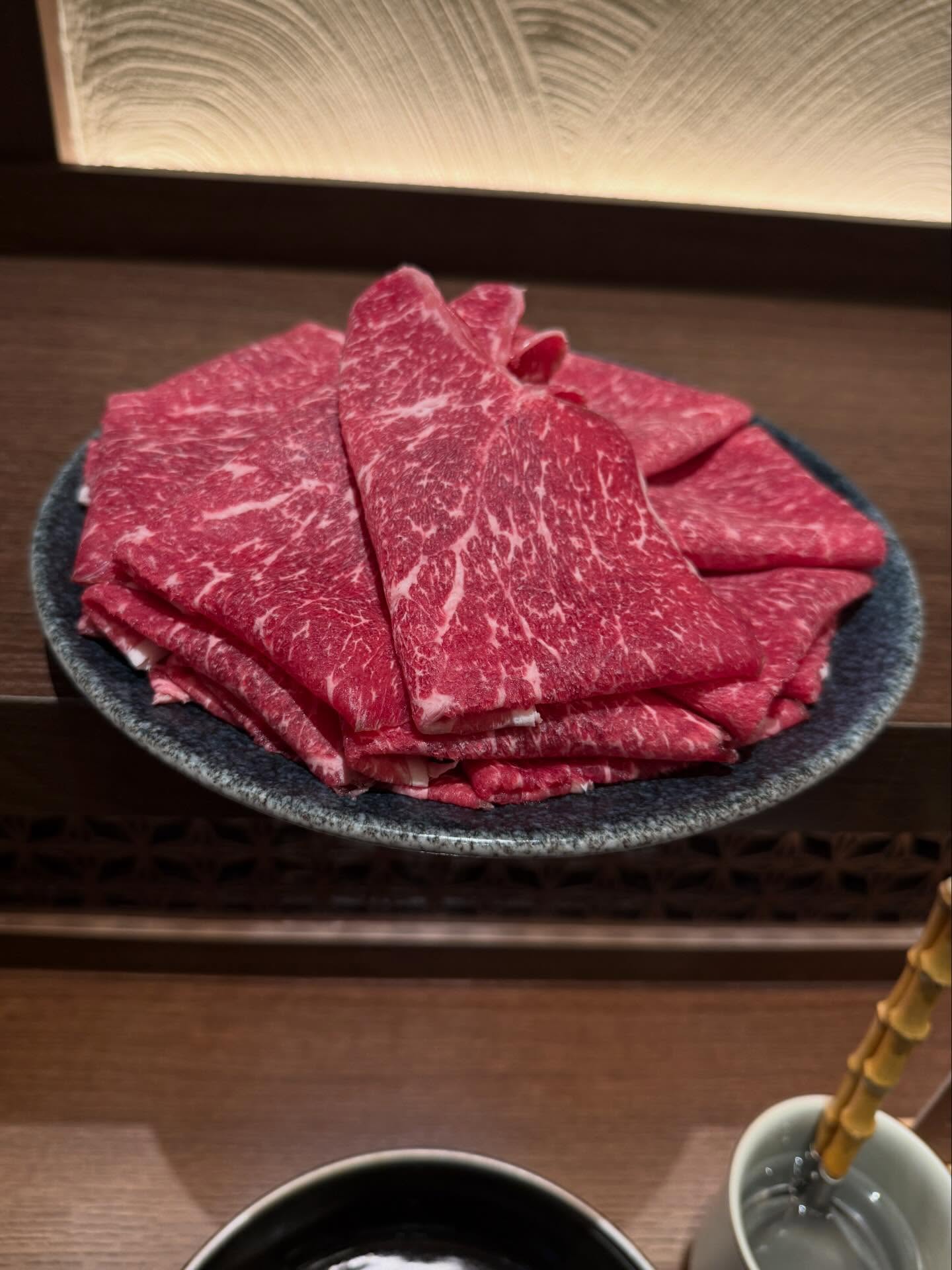 กระทิง - ขุนณรงค์ ประเทศรัตน์