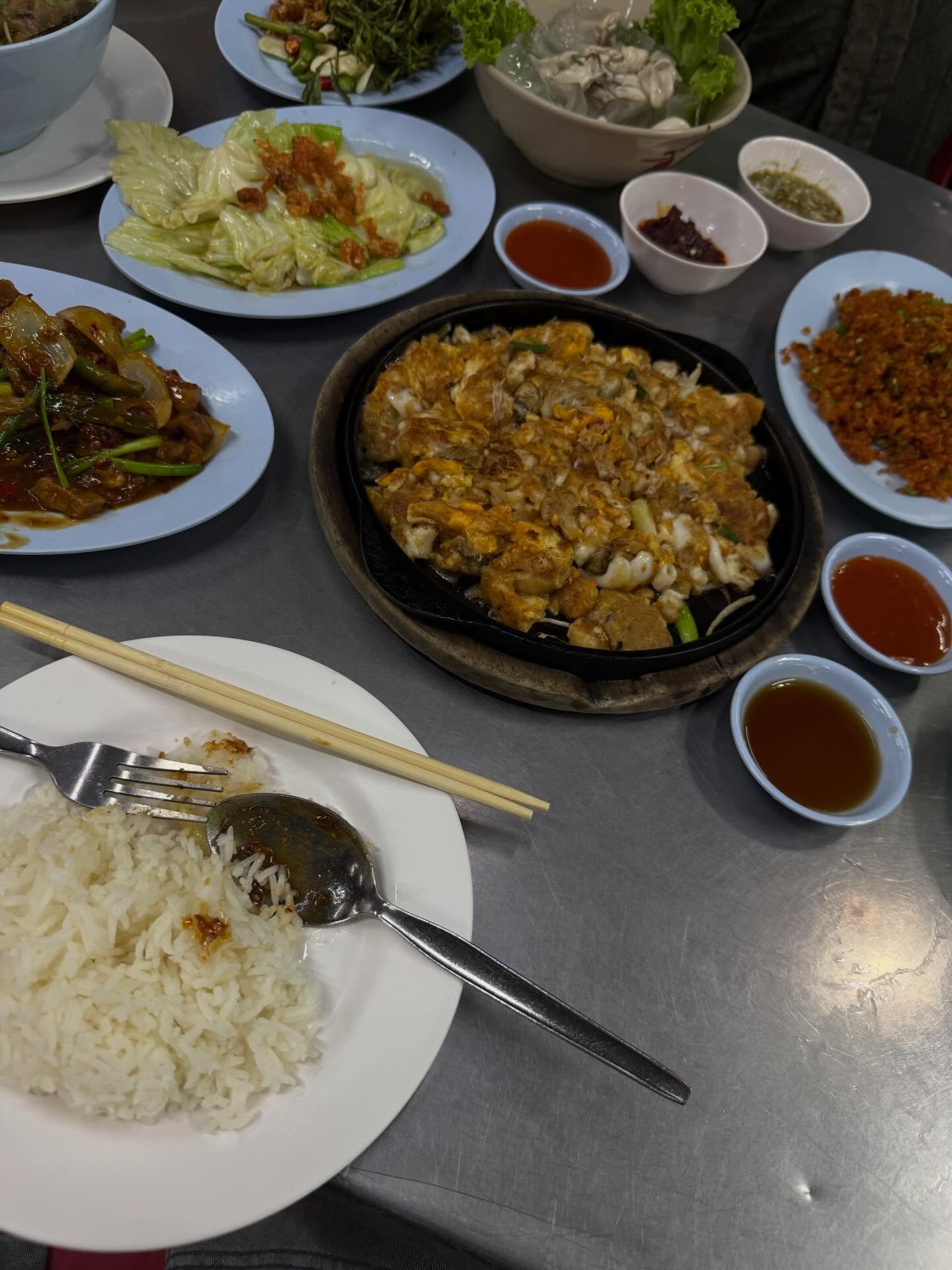 กระทิง - ขุนณรงค์ ประเทศรัตน์