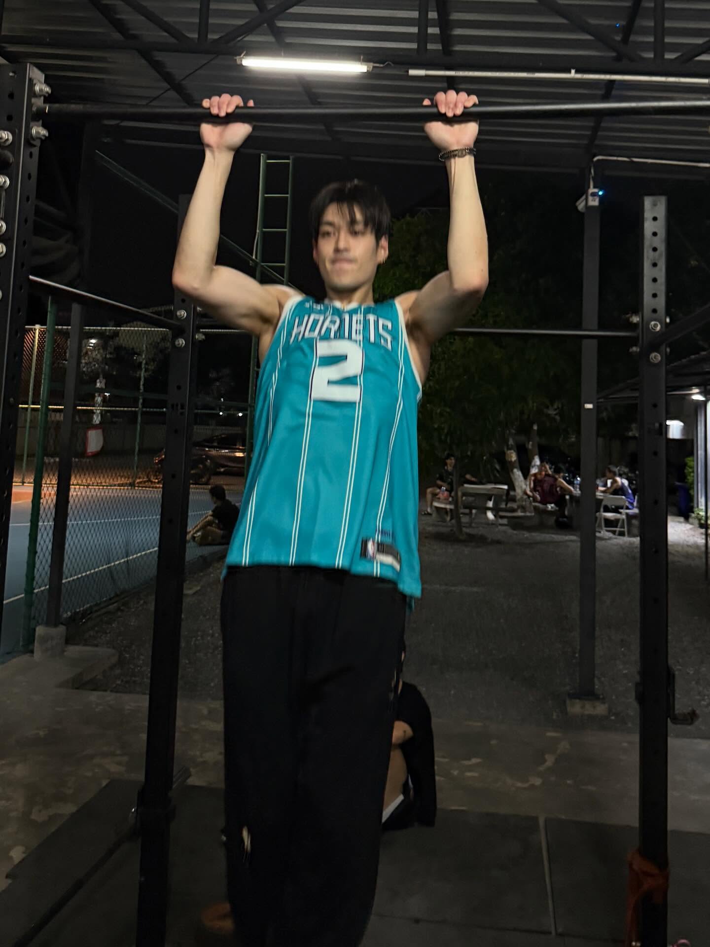 กระทิง - ขุนณรงค์ ประเทศรัตน์