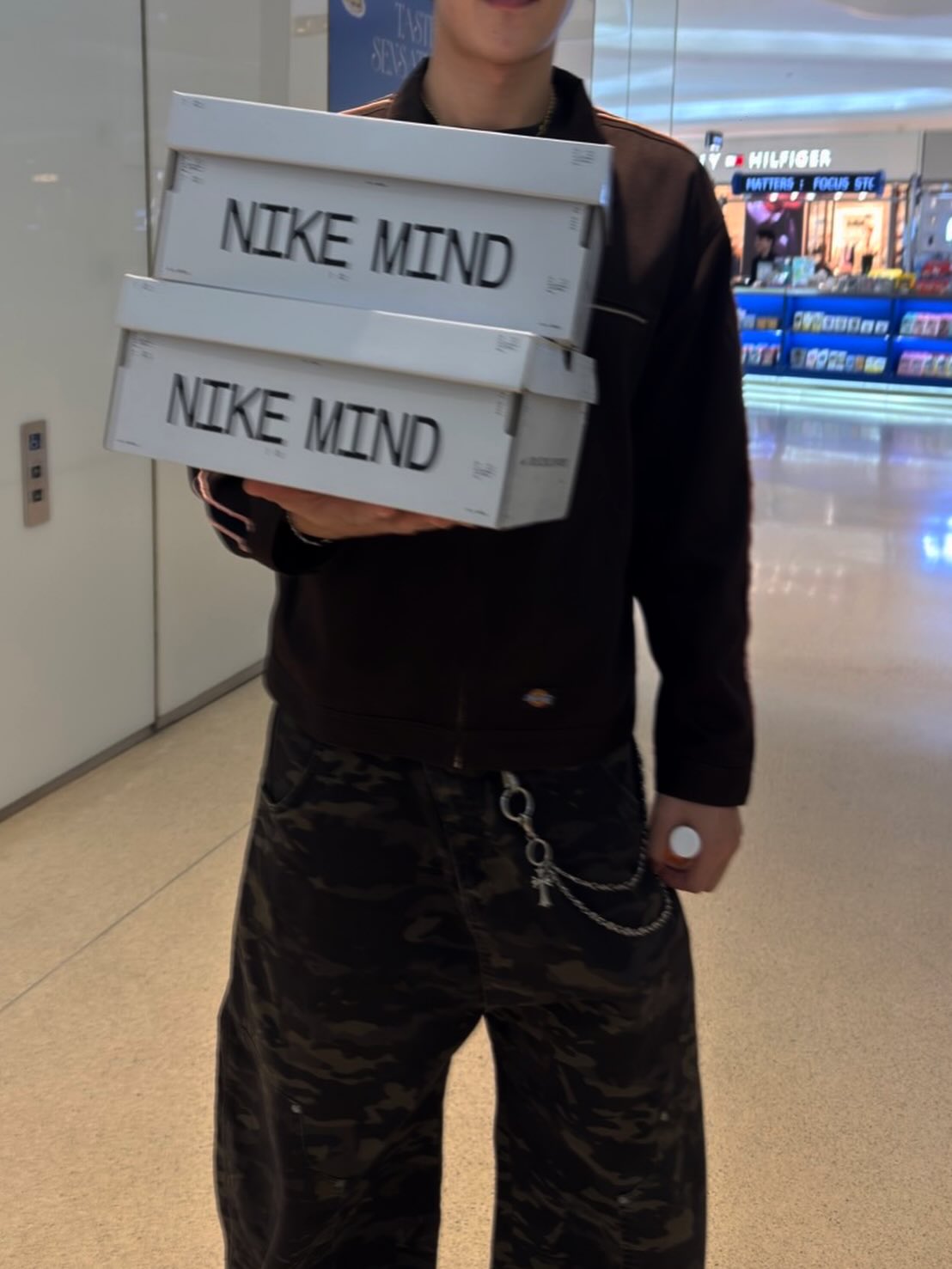 กระทิง - ขุนณรงค์ ประเทศรัตน์