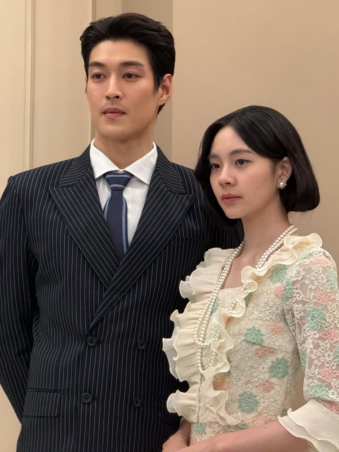 กระทิง - ขุนณรงค์ ประเทศรัตน์