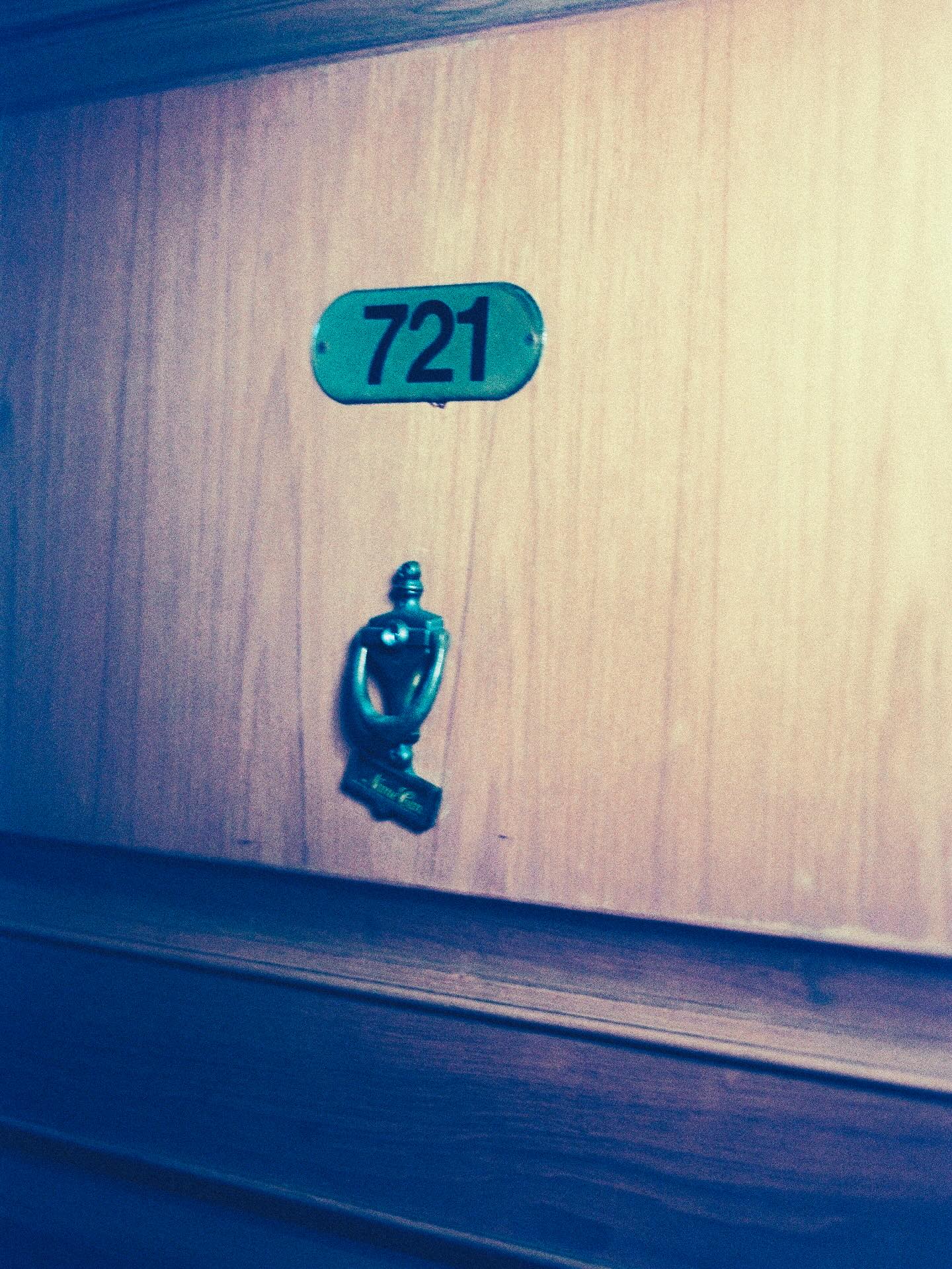 มิว - ชิษณุชา ตันติเมธ