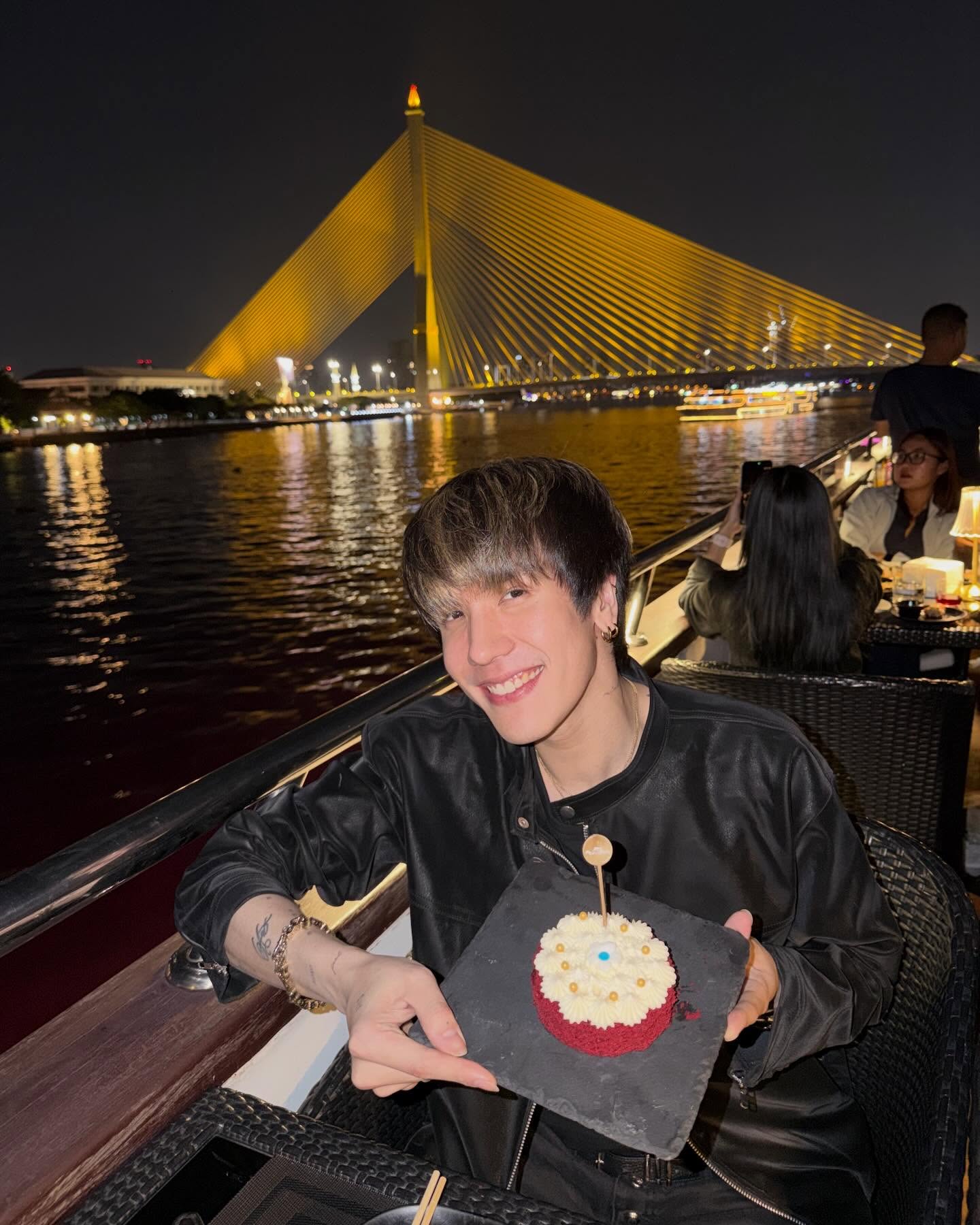 มิว - ชิษณุชา ตันติเมธ