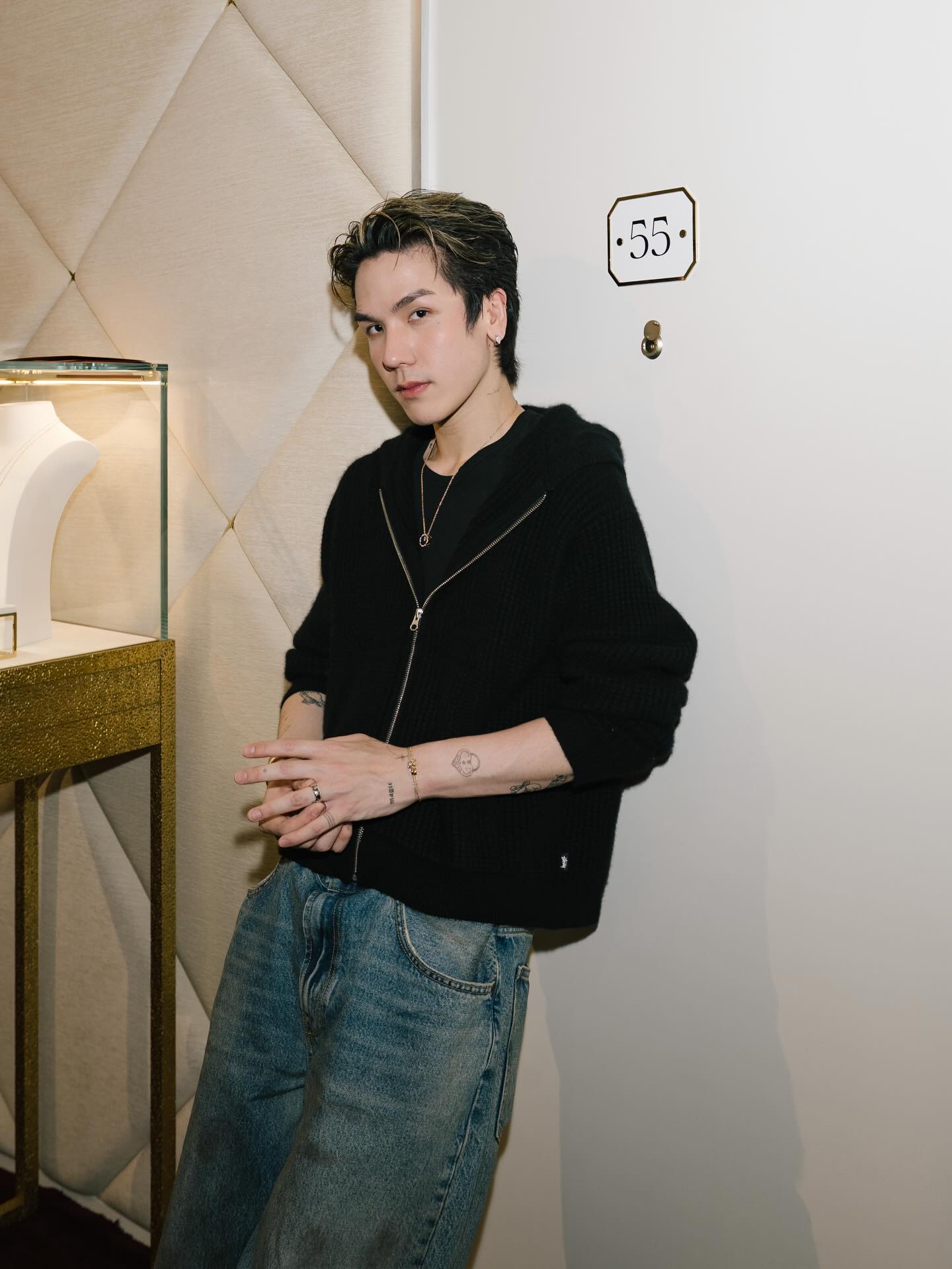 มิว - ชิษณุชา ตันติเมธ