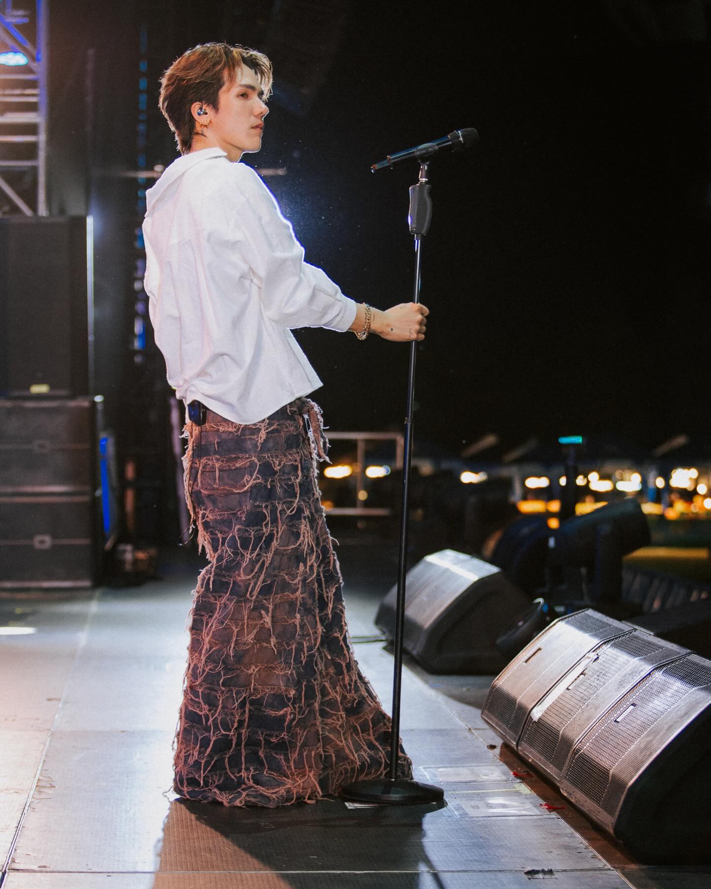 มิว - ชิษณุชา ตันติเมธ