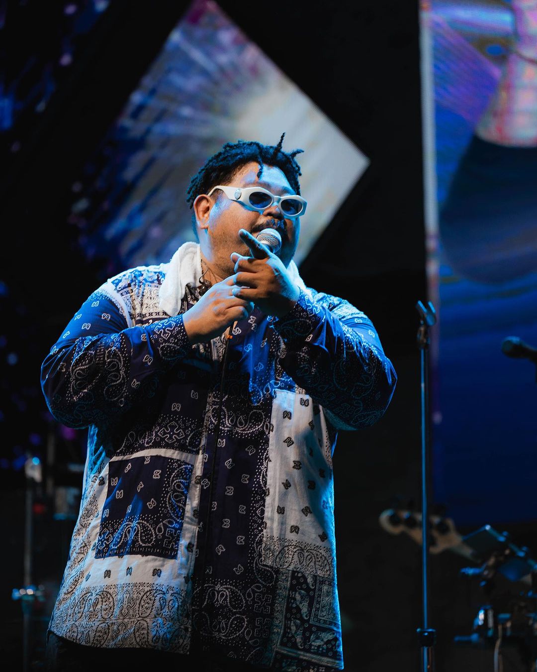 ป๊อบ - ปองกูล สืบซึ้ง