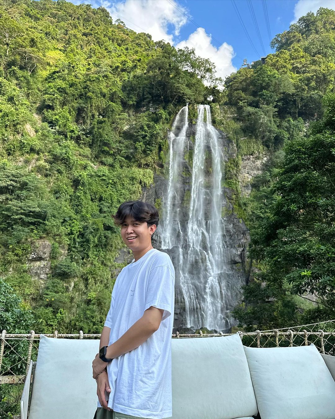 ป๊อบ - ปองกูล สืบซึ้ง