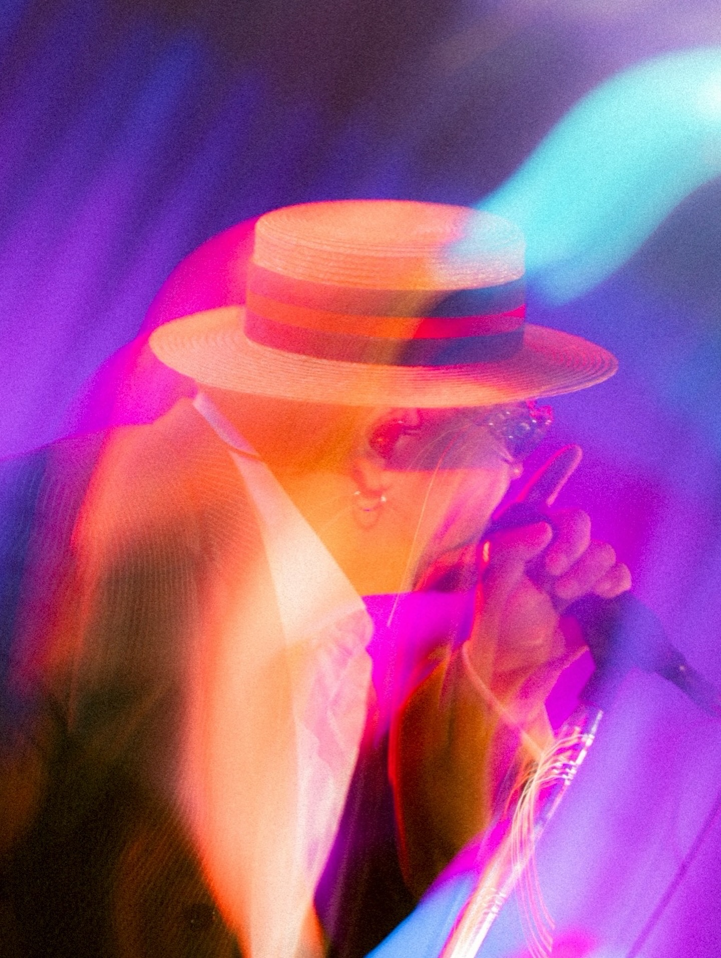 ป๊อบ - ปองกูล สืบซึ้ง