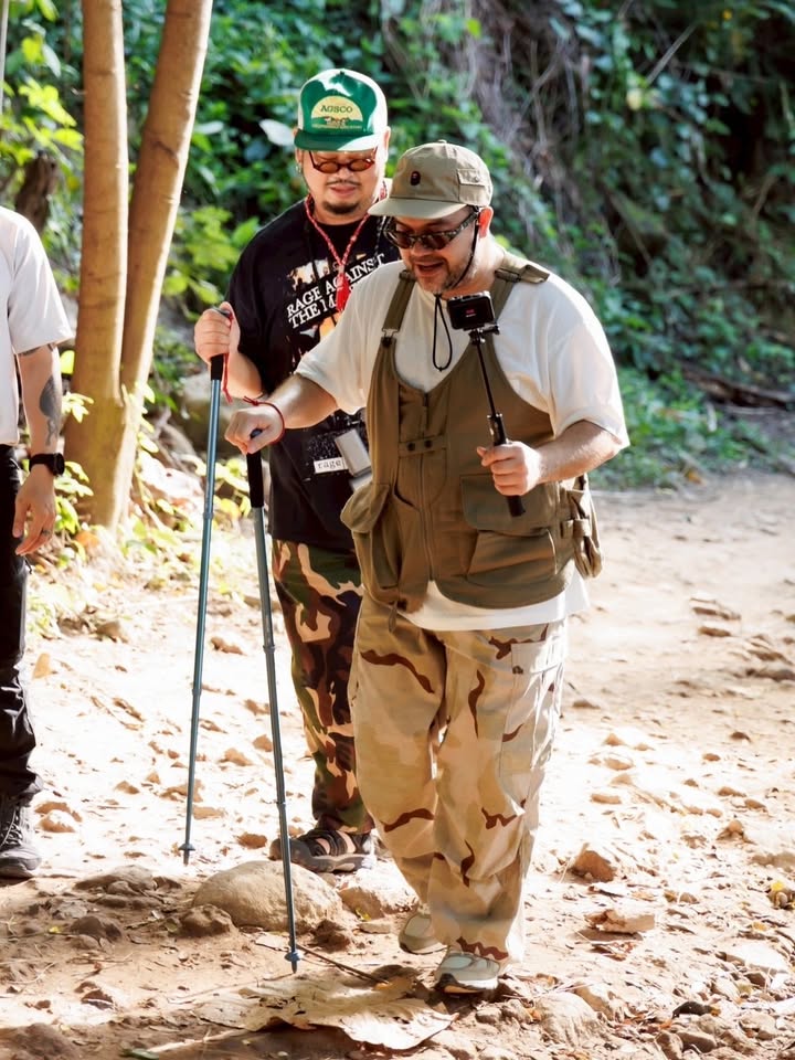 ป๊อบ - ปองกูล สืบซึ้ง