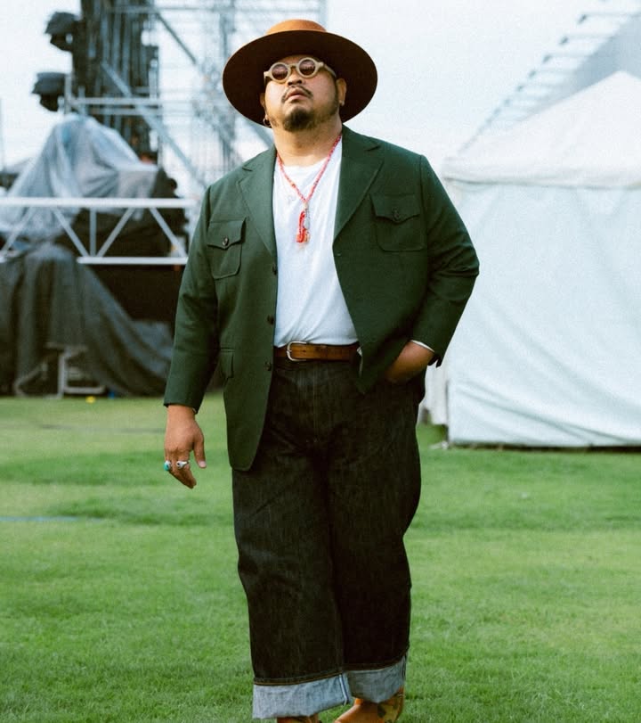 ป๊อบ - ปองกูล สืบซึ้ง