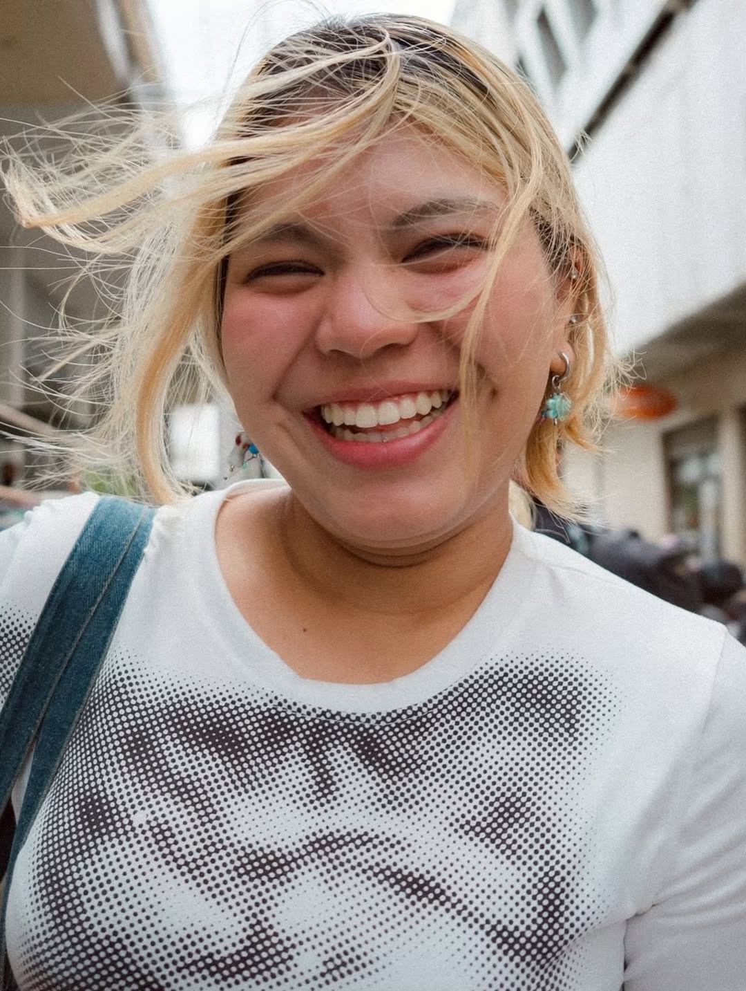 ป๊อบ - ปองกูล สืบซึ้ง