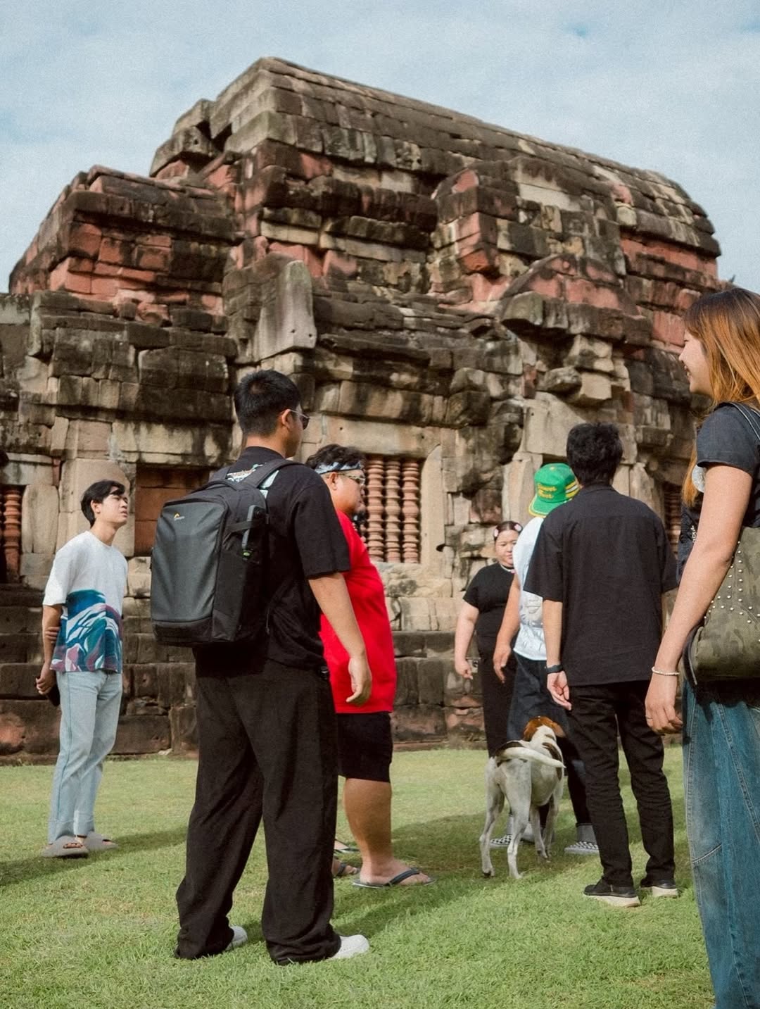 ป๊อบ - ปองกูล สืบซึ้ง