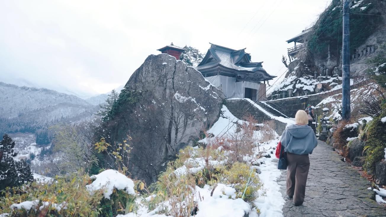 ป๊อบ - ปองกูล สืบซึ้ง