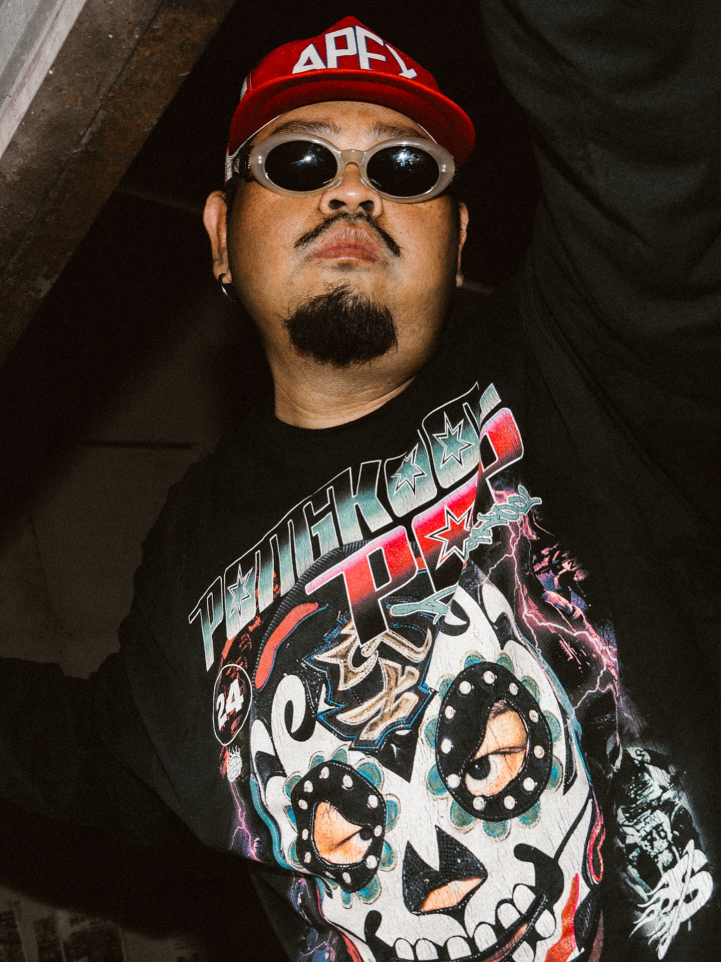 ป๊อบ - ปองกูล สืบซึ้ง