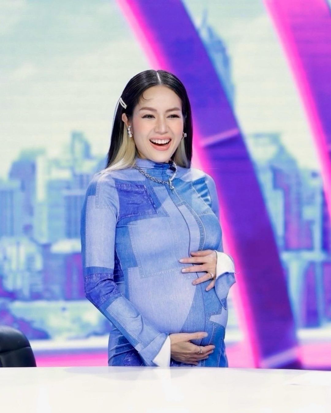 นิว - นภัสสร ภูธรใจ