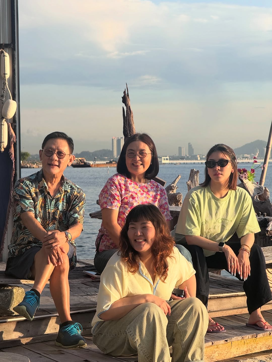 นิว - นภัสสร ภูธรใจ
