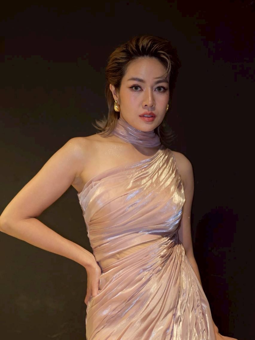 นิว - นภัสสร ภูธรใจ