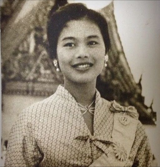 นิว - นภัสสร ภูธรใจ