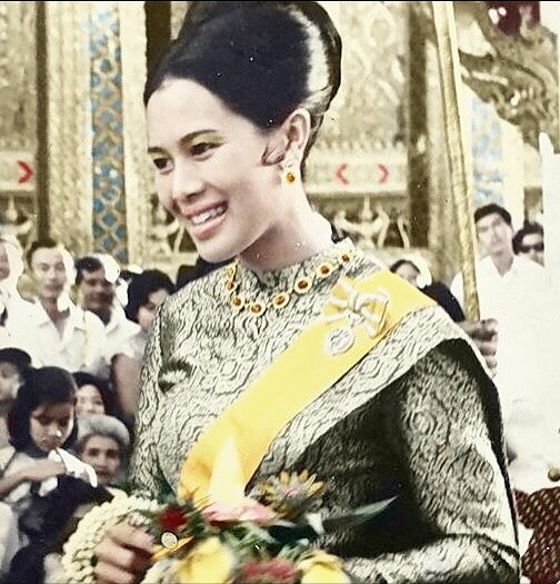 นิว - นภัสสร ภูธรใจ