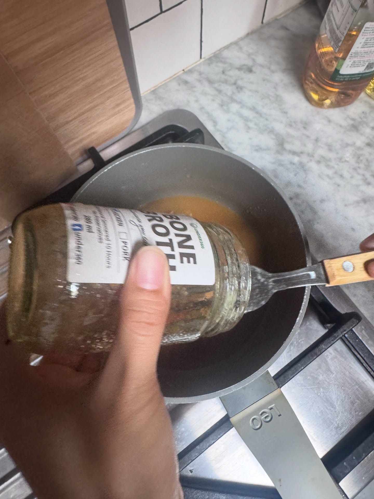 นิว - นภัสสร ภูธรใจ