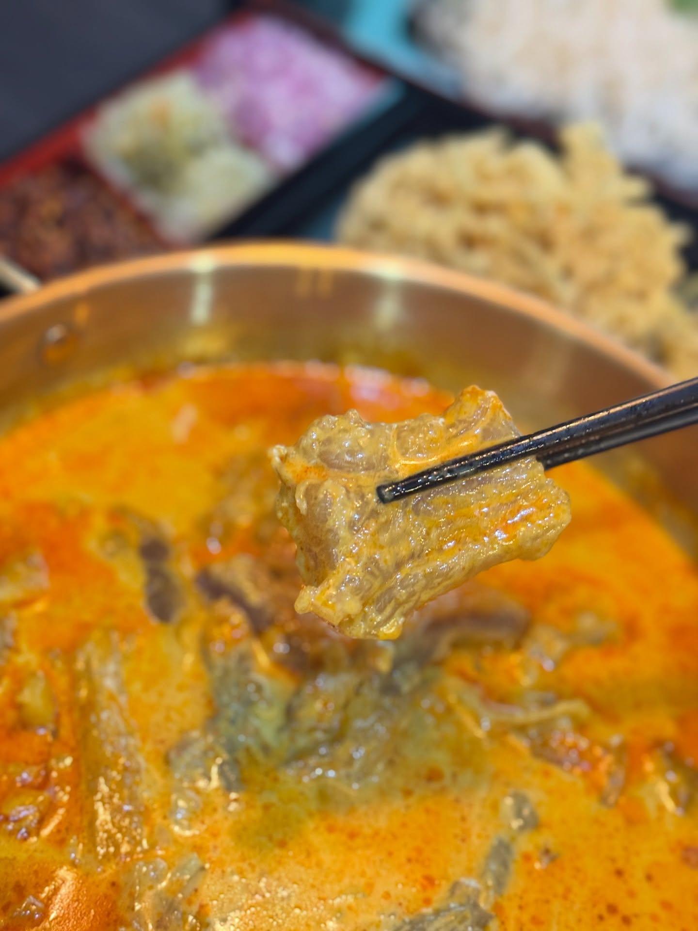 นิว - นภัสสร ภูธรใจ