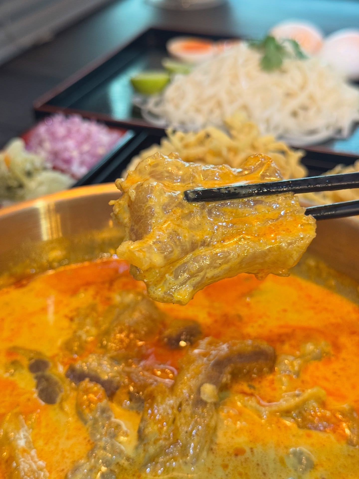 นิว - นภัสสร ภูธรใจ